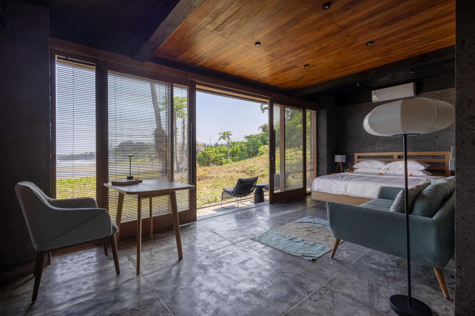 Villa Ultimate Beachfront Cascade